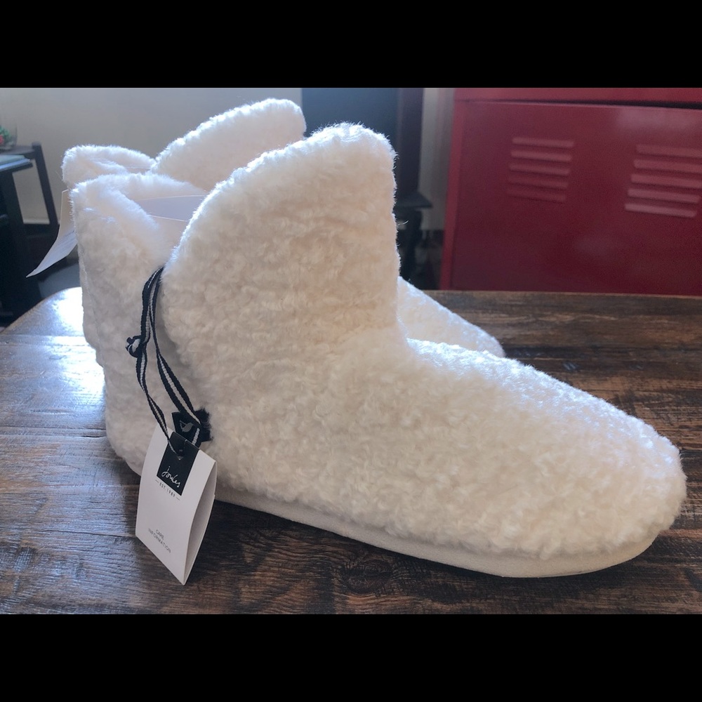 Front and Company Fleece Warm Slippers
